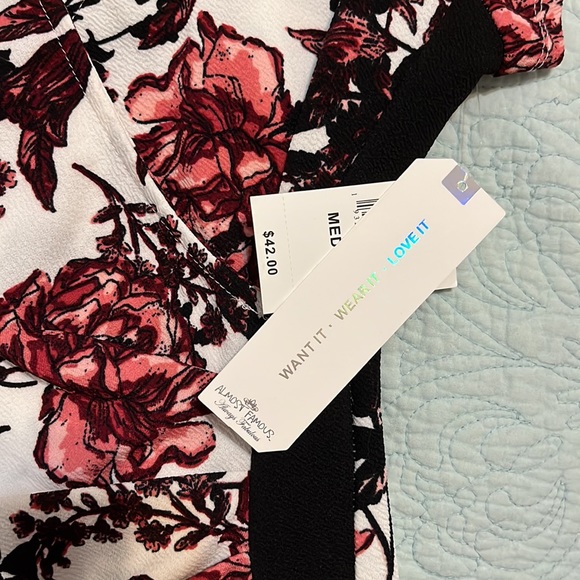 NWT Date night dress- - Picture 4 of 4